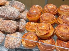 -麦田工坊(月湖店)