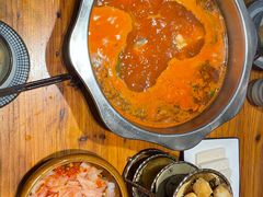 -野山舂·贵州现舂酸汤牛肉(鸿通城店)
