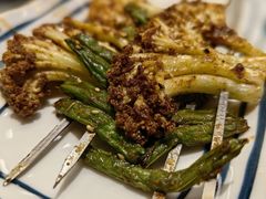 -许哥东北烧烤·铁丳烤串·宫后夹肉(繁花中心店)