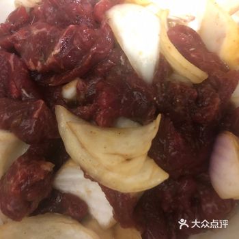 周五晚上的烤肉很美味 就是有点咸了  疫情早日过去吧