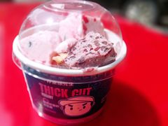 海盐芝士草莓-汴梁徐先生厚切炒酸奶