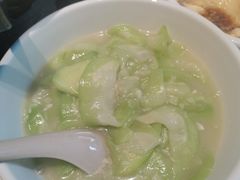 -味上湘菜馆(河马店)