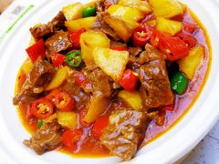 土豆烧牛腩-胡子大厨·超级小炒肉(华润店)
