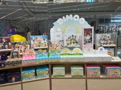 -泡泡玛特POPMART(杭州乐堤港店)
