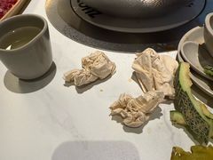 -左庭右院鲜牛肉火锅(金山万达店)
