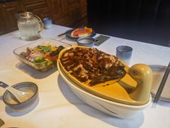 -八府香鸭·啫啫煲(华山路店)