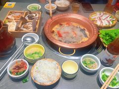 -阿婆情腊排骨火锅·野生菌季(古城旗舰店)