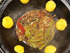 -万里闯关东铁锅炖菜馆(吉林大路店)