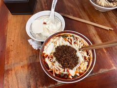 -小谭豆花(西大街店)