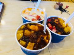 -帅小六刨冰·不一样的奶冰(总店)