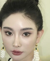 -明天见·化妆造型工作室