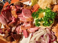 俄罗斯脆皮大肘子-莫斯科西餐厅