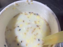 -清真老马家国华牛奶鸡蛋醪糟(正宁路店)