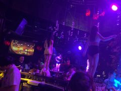 -滨海欢乐昔唐酒吧(财富星座店)