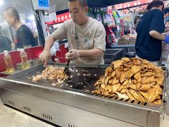 -大学城夜市