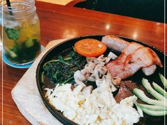 -Hooley's活利仕西餐厅(珠江新城店)