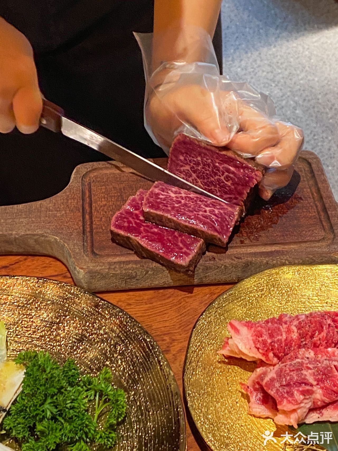 成都氛围感💯的烧肉！！！！女朋友都说好……