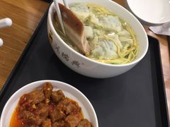 焖肉辣酱面-鴻瑞興面馆(保利时光里店)
