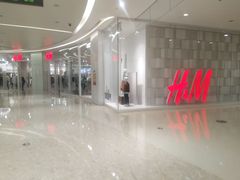 -H&M(华润万象城店)
