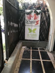 -苗方清颜·祛痘皮肤管理
