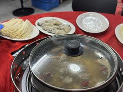-花苑美食横琴生蚝火锅(拱北粤华路店)