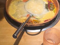 -洱火云南酸菜牛肉火锅(石景山当代商城店)