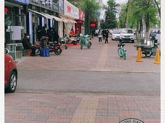 -好利来(靖江路店)