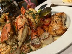 -Fish Hopper