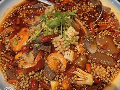 -粉墨特色菜·烧烤音乐酒馆