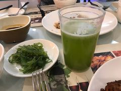 鲜榨果蔬汁-青岛蓝海大饭店·爱琴海自助餐厅(崂山店)