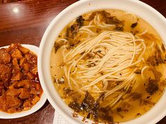 特色辣酱面-老半斋(福州路店)