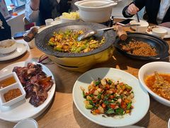 -聚鑫朋酸菜肥肠(文艺路口店)