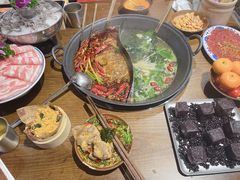 -萍姐火锅·公路夜市(南京弘阳广场店)