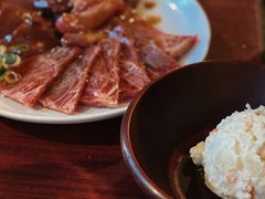 牛肉拼盘-七輪焼肉 榮華亭(難波店)