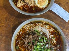 豌杂小面-丁丁猫重庆小面(徐州路店)