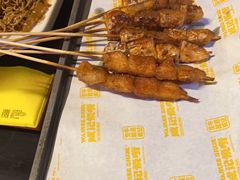 -威记烧嘢·南宁烧烤·超级生牛(绿地店)