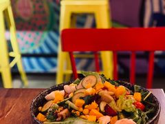 彩虹沙拉-Mesa Madre梅萨妈妈·Bintana(国贸店)