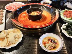 -三江两海老火锅(北京首店)