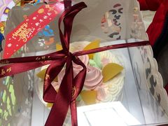 -红宝石·鲜奶小方·海派西点房(丰庄店)