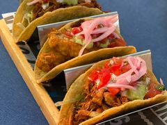 -Famous肥猫墨西哥音乐餐吧(五棵松华熙LIVE店)