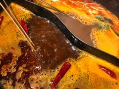 -烫麻小郡肝串串火锅(首创奥特莱斯店)