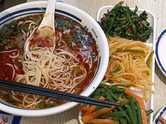 -丝路伊兰·兰州牛肉面(马连道店)