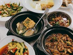 -围龙屋客家食府(福田店)