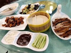 -六和聚传统烤鸭.天津菜(和平店)