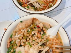 -丽丽三鲜螺蛳粉(田林路店)