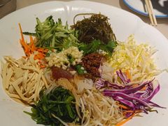 -老码头黑皮肘子锅包肉(赣水路店)