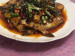 干烧耗儿鱼-洪霞餐馆