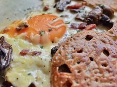 鸡蛋蘑菇熏肉荞麦可丽饼-RAC BAR(安福路店)