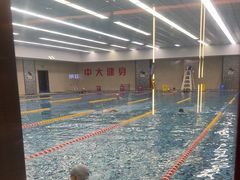 -蓝天国际游泳培训基地(华腾园店)