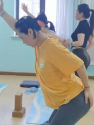 -爱尔乐美孕产瑜伽·普拉提